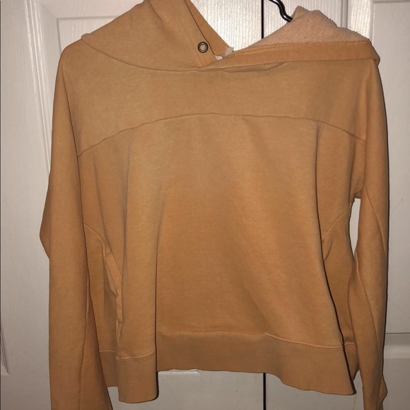 Urban Outfitters Tops - Urban Outfitters yellow sweatshirt